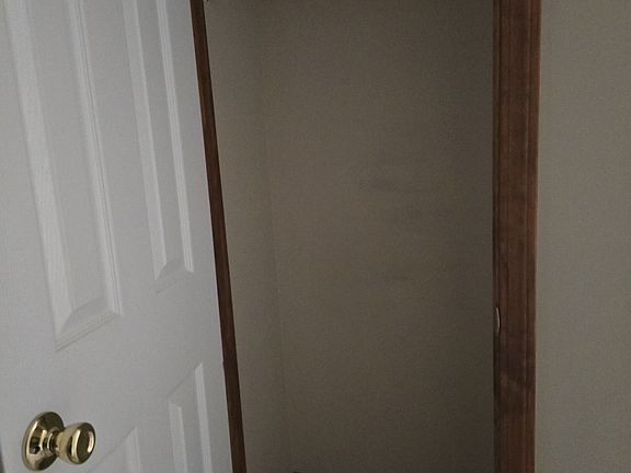3rd image of 525 E Pacific Ave