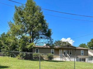 4608 Pleasant Grove Rd, Albertville, AL 35950