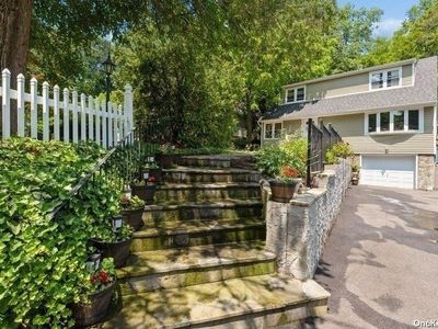 49 Deepdale Drive, Huntington Station, NY, 11746