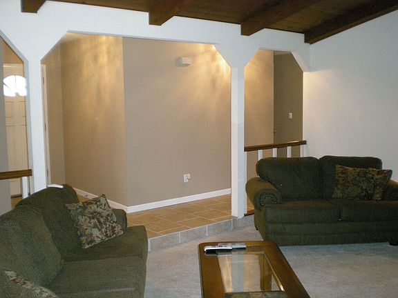 Family room twd hall