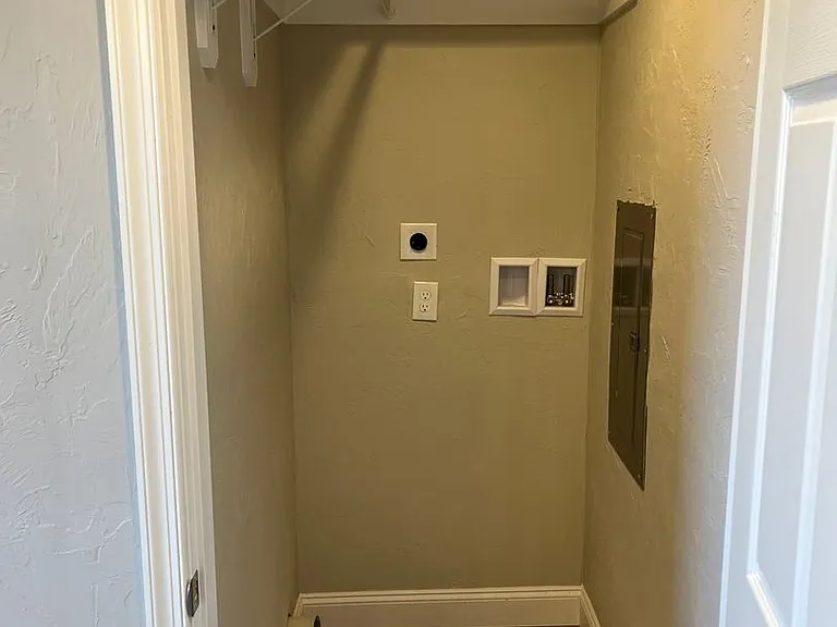 Salem Run Apartments - Phase 1 — Photo 49