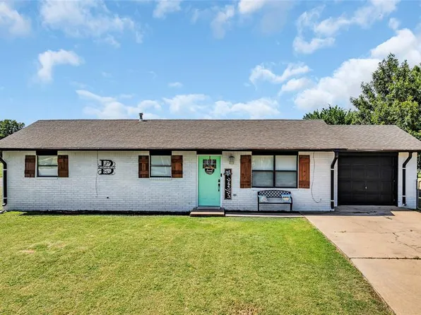 511 Comanche Ln, Pauls Valley, OK 73075