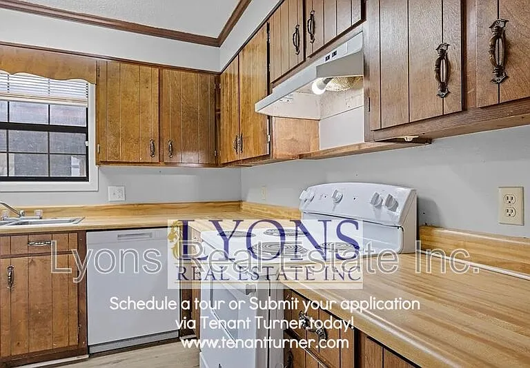 2814 Kirkwood Cir — Photo 5