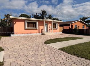 2435 Wilson St, Hollywood, FL 33020