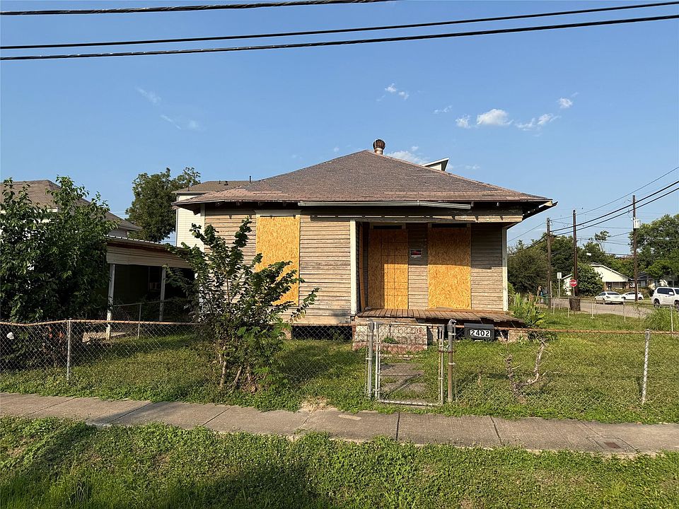 2nd image of 2402 Freeman St