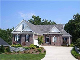5th image of 512 Cypress Links Way