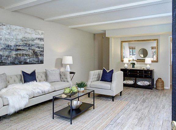 W Duarte Rd 455, Unit 4 006-mls