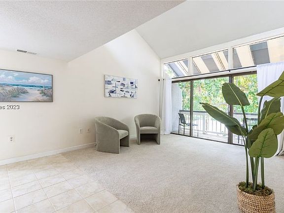 3rd image of 137 Cordillo Pkwy APT 6604