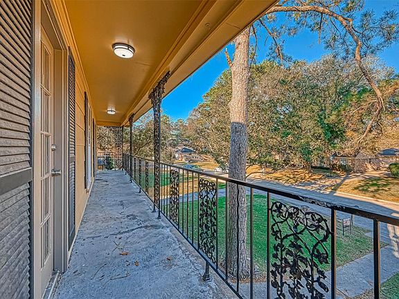 5th image of 4815 Wind Chimes Dr