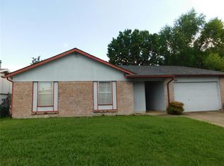 1414 Chinook Dr, Arlington, TX 76014