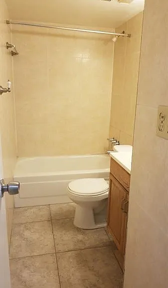 4324 NW 9th Ave #6-3C — Photo 14