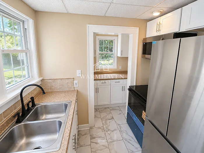 1500 Beardsley St — Photo 5
