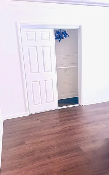 3619 Dunn Dr — Photo 11