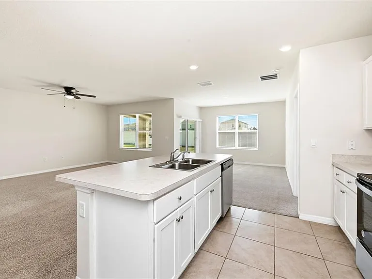 2725 Dumont Ln — Photo 17