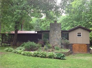 133 Benwood Rd, Robbinsville, NC 28771