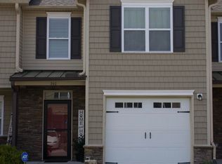 302 Glenellen Loop Rd, Midway Park, NC 28544