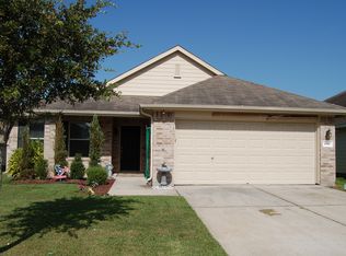6817 Ridgewood Ln, Dickinson, TX 77539