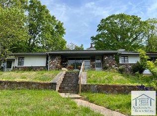 3820 Preston Rd, Martinsville, VA 24112