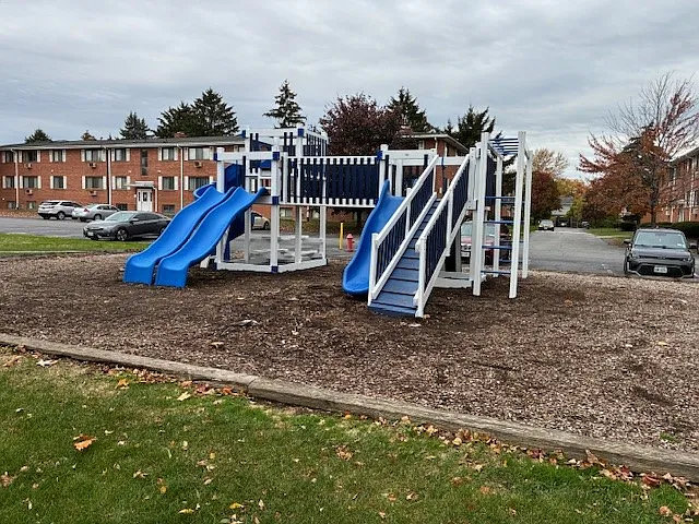 Greece Commons — Photo 2