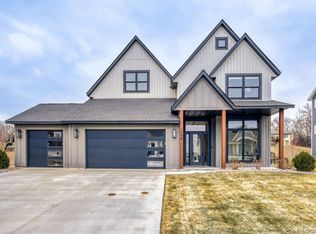 4998 Beach St NE, Prior Lake, MN 55372