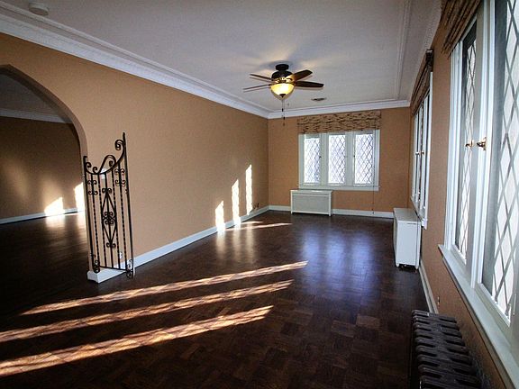 Additional living room