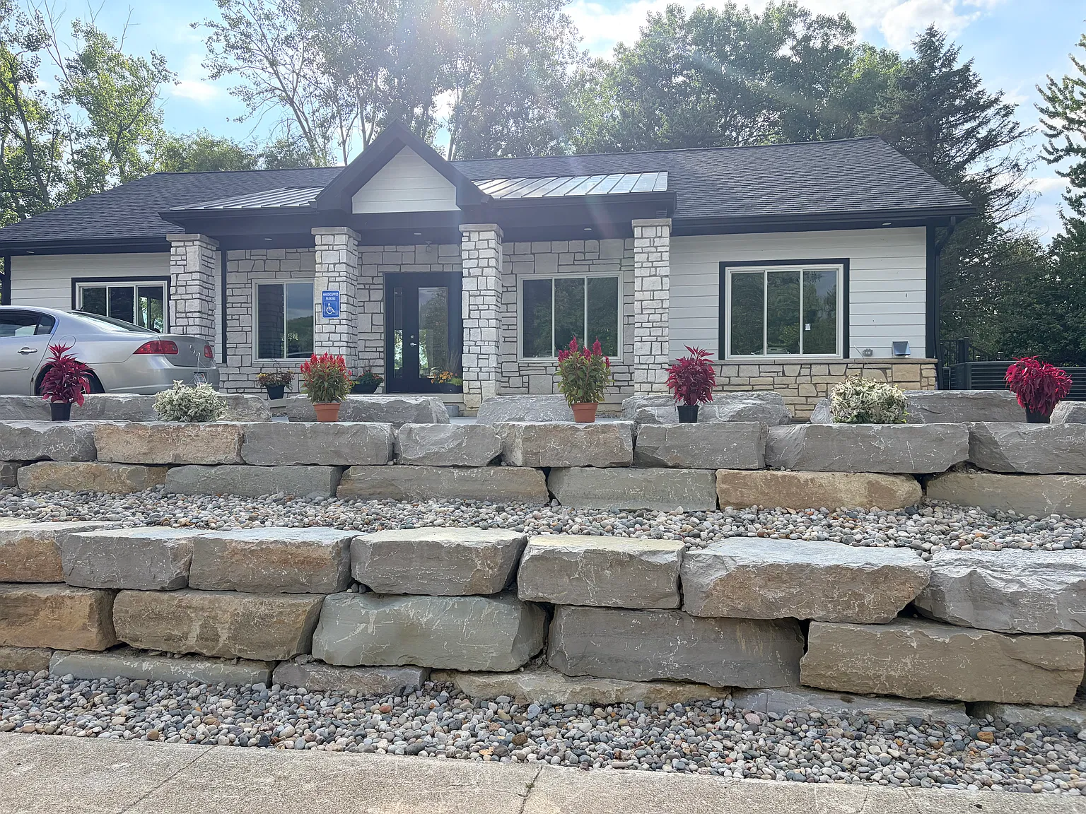 3 bed, 1456 sqft, $1,399 — Photo 3