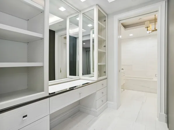 433 East 74th Street image 18 of 26