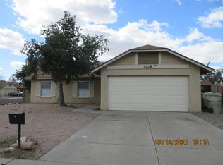 6704 N 69th Ln, Glendale, AZ 85303