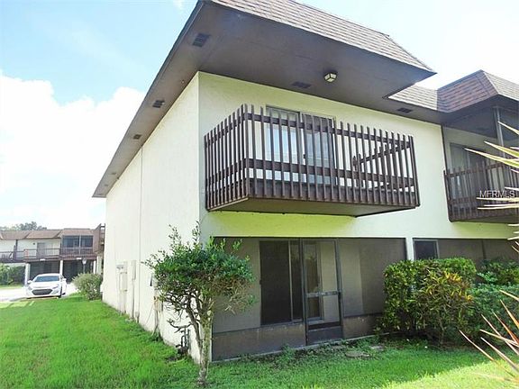 3rd image of 3345 Ramblewood Pl