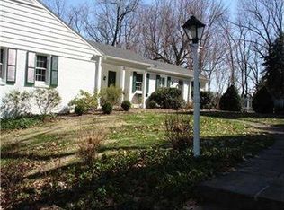 307 Buckingham Rd, Pittsburgh, PA 15215