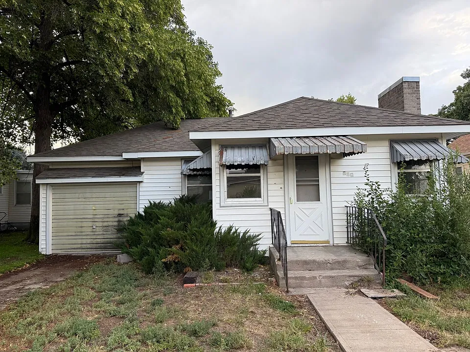 209 Jefferson Ave