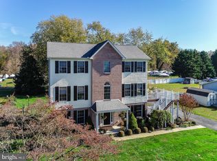 88 River Rd, Elkton, MD 21921