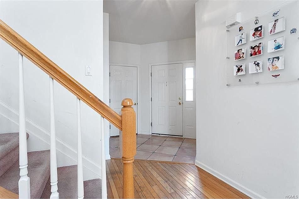 1st image of 38 Mulberry Dr