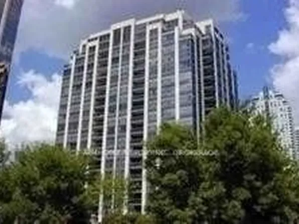 18 Hollywood Ave Unit 1203, Toronto, ON M2N 6P5