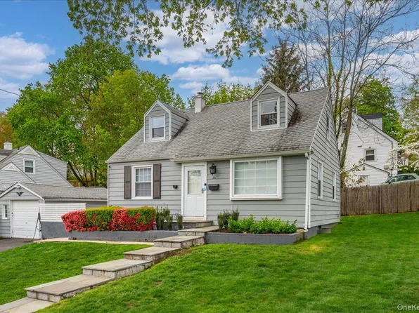 21 Keystone Road, Yonkers, NY 10710