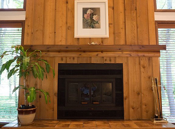 4th image of 2909 Hickory Ct