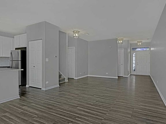 3rd image of 1326 Prescott Dr Unit 204-1326-63