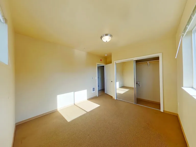 Midtown Apartments — Photo 56