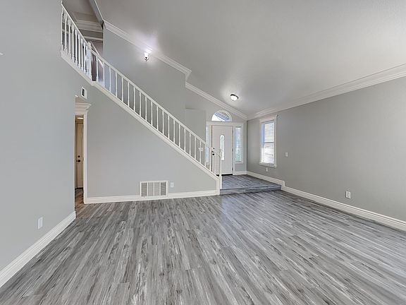 4th image of 3160 Glentana Way