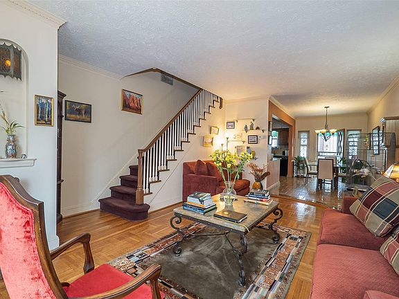 2nd image of 2038 Gerritsen Ave