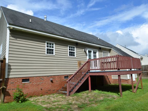 4th image of 750 Edenbrook Dr