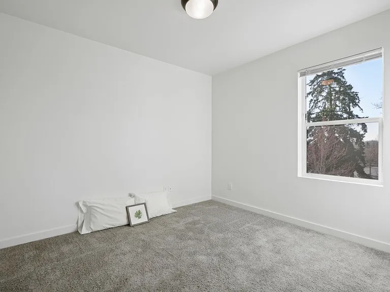 Haven Park Apartments — Photo 52