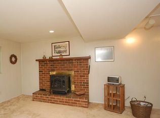 1220 Rose Ln, Berwyn, PA 19312