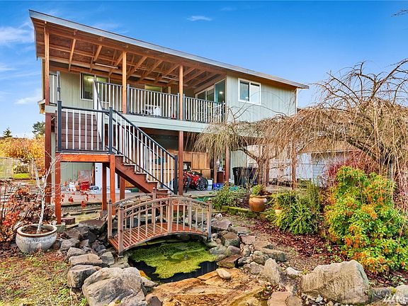 2nd image of 1319 E 63rd St