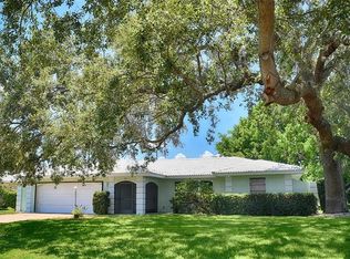 318 Signorelli Dr, Nokomis, FL 34275