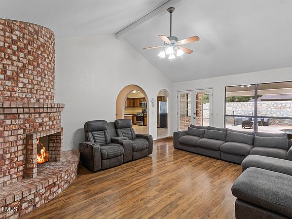 5th image of 4356 Loma Hermosa Dr