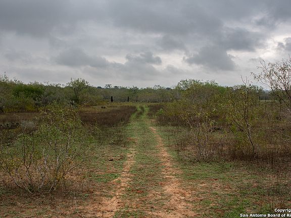 4th image of 6001 FM 536
