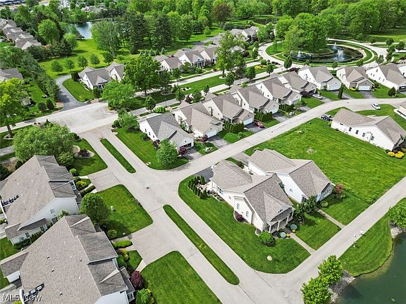 4th image of 203 Bristol Ln