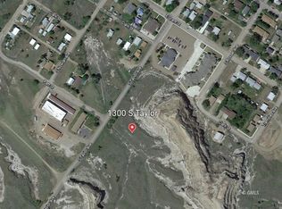 1300 S Taylor Ave, Glendive, MT 59330