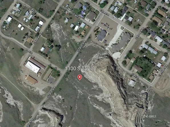 1300 S Taylor Ave, Glendive, MT 59330